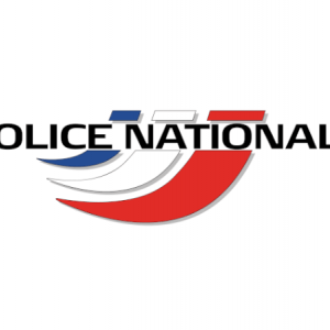 https://www.boissettes.fr/sites/boissettes.fr/files/styles/300x300/public/media/images/logo_police_nationale_blanc.png?itok=AiVo8u1o